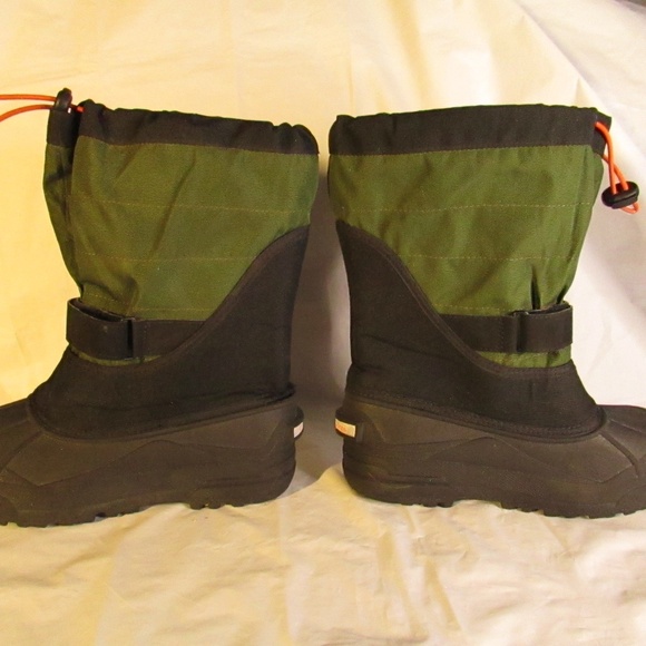 Columbia Powderbug Plus II Youth winter snow boots main image 6